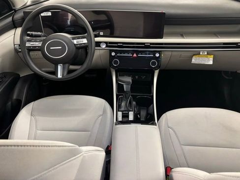 Used 2026 Hyundai Tucson SEL image 24