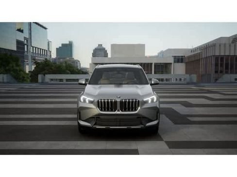 New 2026 BMW X1 xDrive28i w/ Convenience Package AWD/4WD image 3