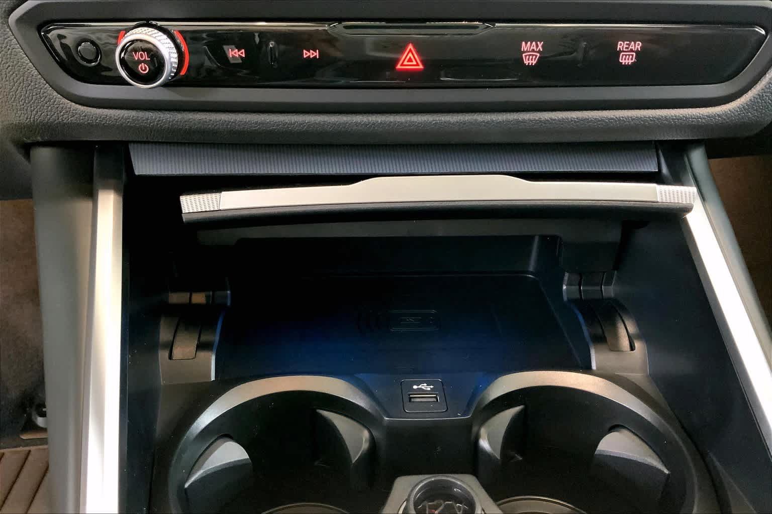 Used 2024 BMW i4 eDrive35 w/ Premium Package RWD image 19