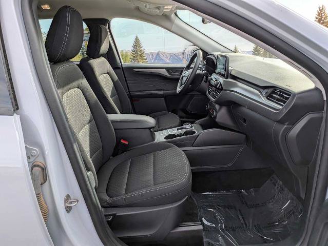 Certified 2025 Ford Escape Active AWD/4WD image 16