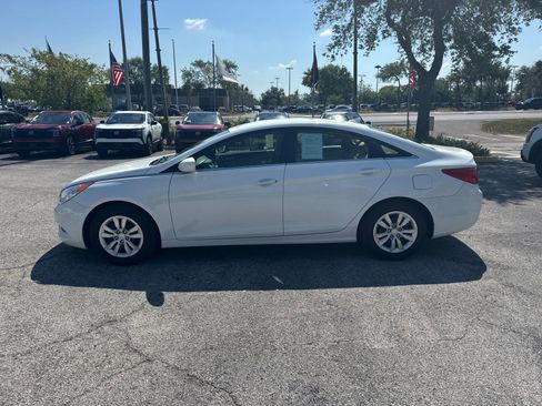 Used 2012 Hyundai Sonata GLS image 9