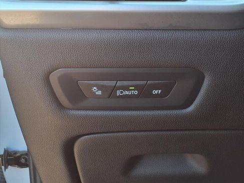 Used 2024 BMW X5 M60i w/ Climate Comfort Package image 8