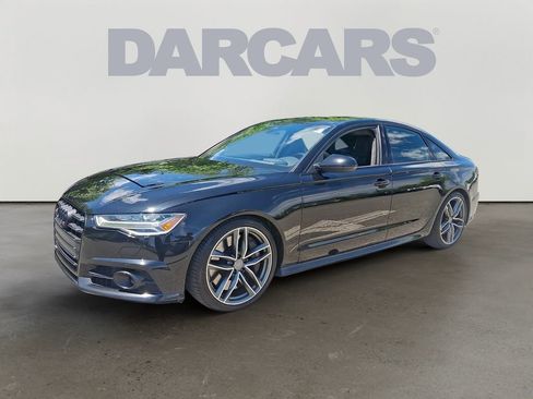 Used 2017 Audi S6 Prestige w/ Prestige Package AWD/4WD image 3