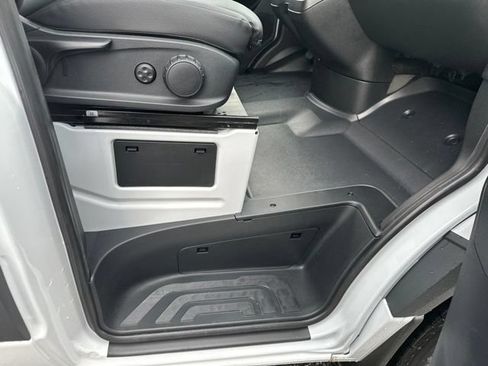 New 2026 Mercedes-Benz Sprinter 2500 image 39
