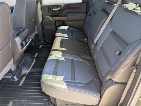 Used 2022 GMC Sierra 3500 Denali w/ Denali Ultimate Package AWD/4WD image 20