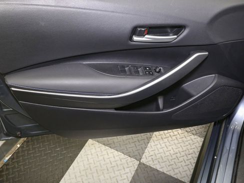 Used 2022 Toyota Corolla SE w/ Carpet Mat Package (TMS) FWD image 36