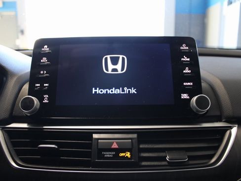 Used 2021 Honda Accord EX image 27