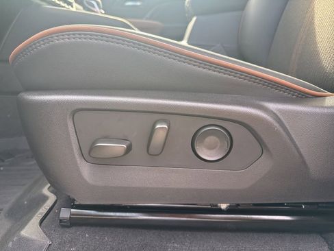 New 2026 GMC Canyon AT4 image 22