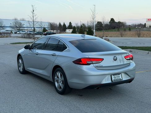 Used 2018 Buick Regal Preferred FWD image 7