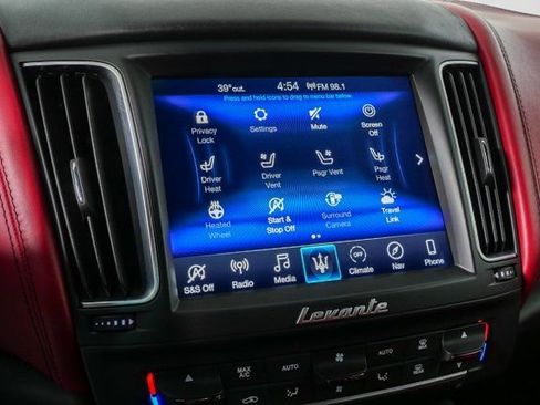 Used 2019 Maserati Levante S GranSport AWD/4WD image 16
