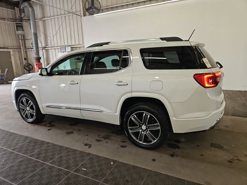 Used 2017 GMC Acadia Denali w/ Technology Package image 8