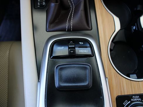 Used 2018 Lexus RX 350L FWD image 20