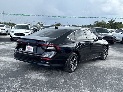 Certified 2023 Honda Accord EX image 7