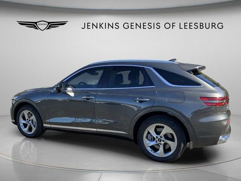 Used 2026 Genesis GV70 2.5T Select image 8