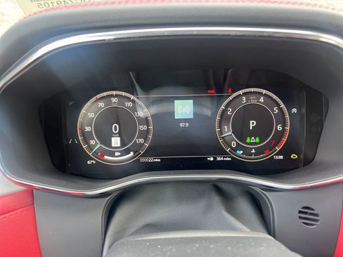 Used 2025 Jaguar F-PACE R-Dynamic S AWD/4WD image 24