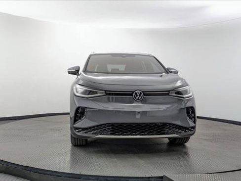 Used 2023 Volkswagen ID.4 Pro S Plus AWD/4WD image 12