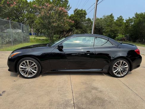 Used 2013 INFINITI G37 Convertible w/ Premium Pkg RWD image 8