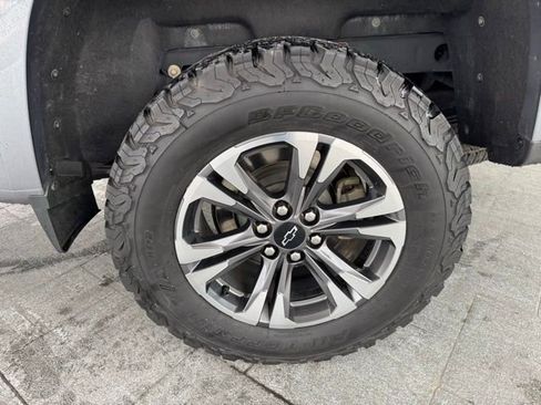 Used 2021 Chevrolet Colorado Z71 image 4