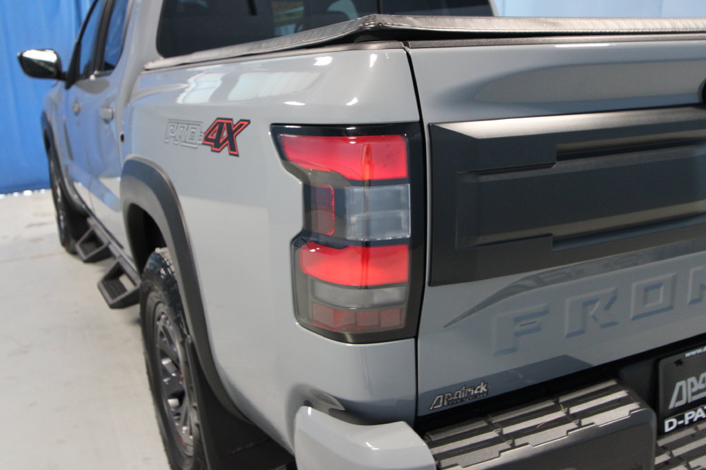 Used 2025 Nissan Frontier PRO-4X AWD/4WD image 34