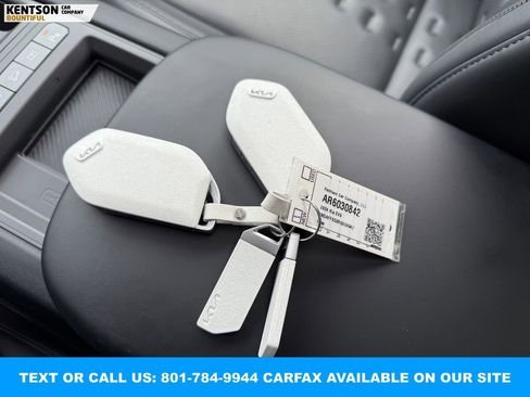 Used 2024 Kia EV9 Wind image 42