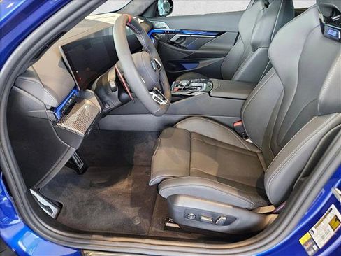 New 2026 BMW M5 w/ Executive Package image 4