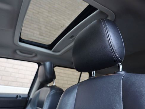 Used 2016 Jeep Patriot High Altitude AWD/4WD image 15