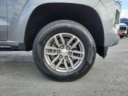 Used 2023 Chevrolet Colorado LT w/ LT Convenience Package image 6