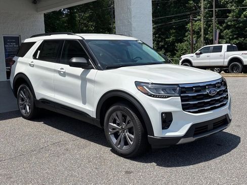 New 2026 Ford Explorer Active w/ Active Comfort Package AWD/4WD image 21