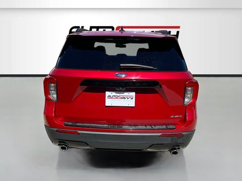 Used 2023 Ford Explorer ST-Line AWD/4WD image 6