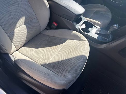 Used 2016 Hyundai Santa Fe Sport FWD image 22