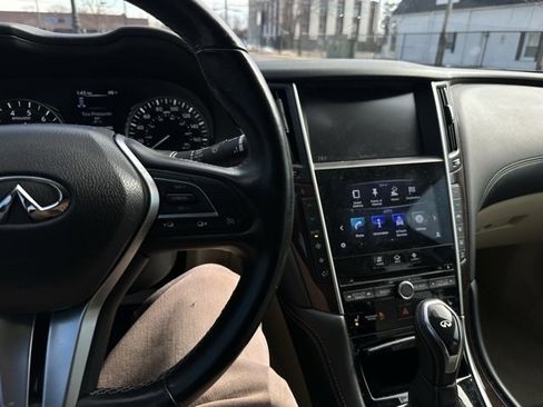 Used 2019 INFINITI Q50 Luxe w/ Essential Package (3.0T Luxe) image 33