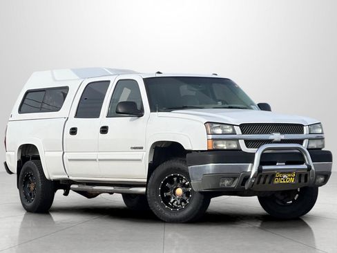 Used 2003 Chevrolet Silverado 2500 LT image 2