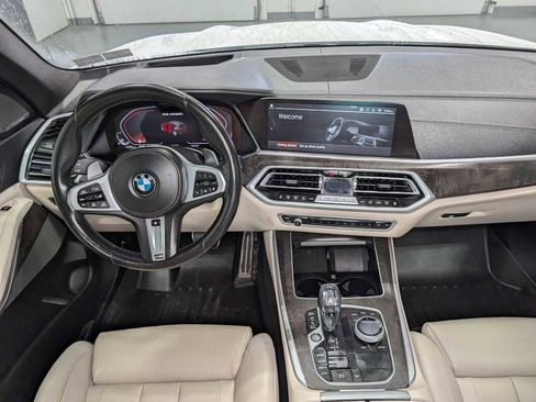Used 2021 BMW X5 M50i AWD/4WD image 18