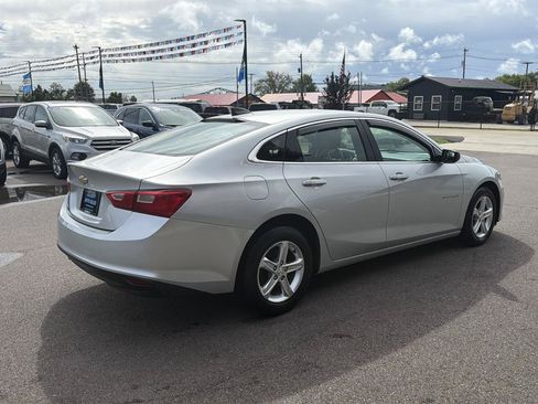 Used 2019 Chevrolet Malibu LS FWD image 4