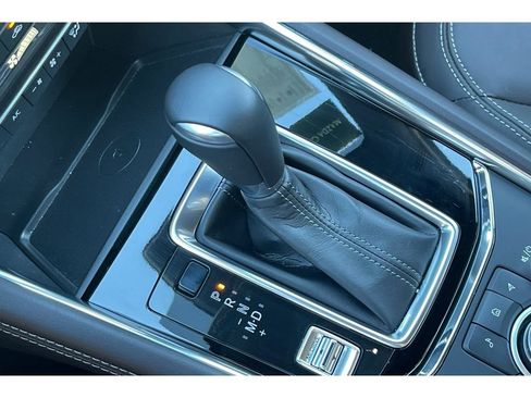 Certified 2025 MAZDA CX-5 Signature image 34