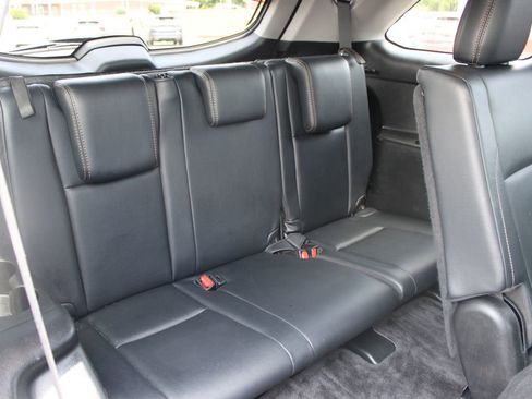 Used 2018 Toyota Highlander XLE AWD/4WD image 33