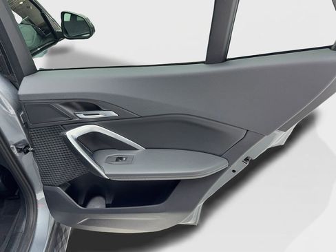 Used 2025 BMW X2 xDrive28i image 42