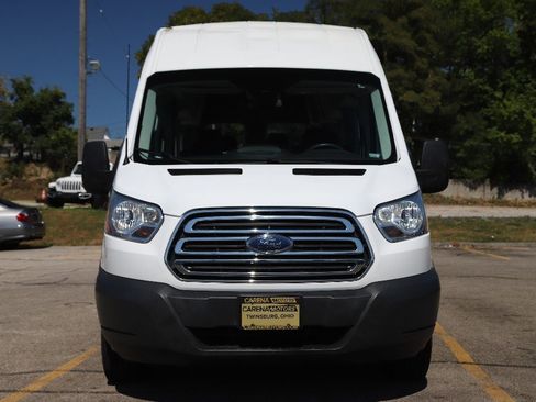 Used 2017 Ford Transit 350 XLT image 12