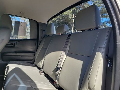 Used 2016 Toyota Tundra SR image 11