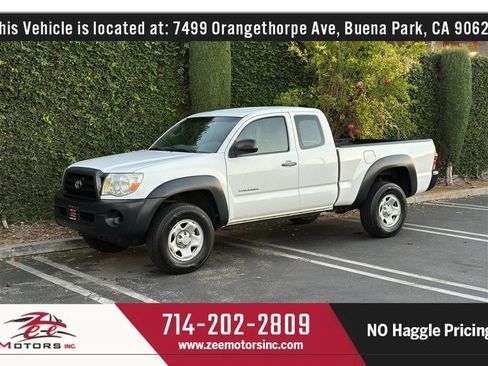 Used 2005 Toyota Tacoma PreRunner RWD image 12