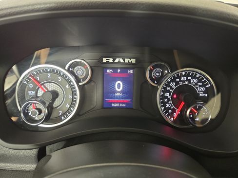 Used 2024 RAM 2500 Tradesman w/ Snow Chief Group AWD/4WD image 16