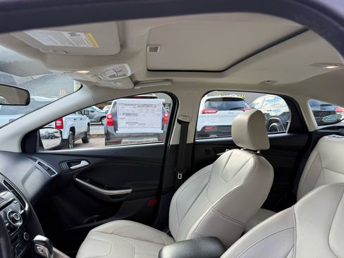 Used 2018 Ford Focus Titanium image 19