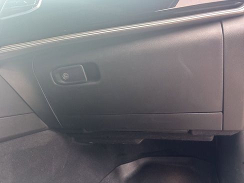 Used 2022 Jeep Wagoneer Series III w/ Flexible Seating Group image 38