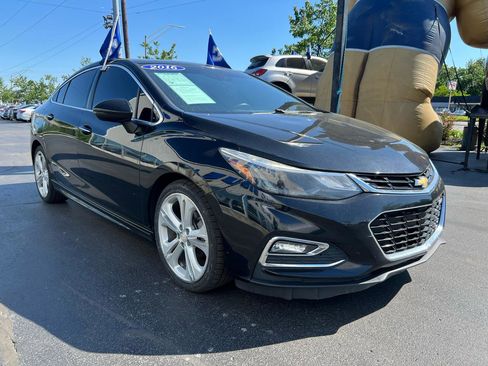 Used 2016 Chevrolet Cruze Premier FWD image 8
