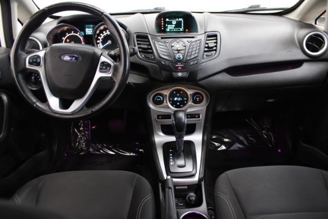 Used 2016 Ford Fiesta SE w/ Cold Weather Package FWD image 21