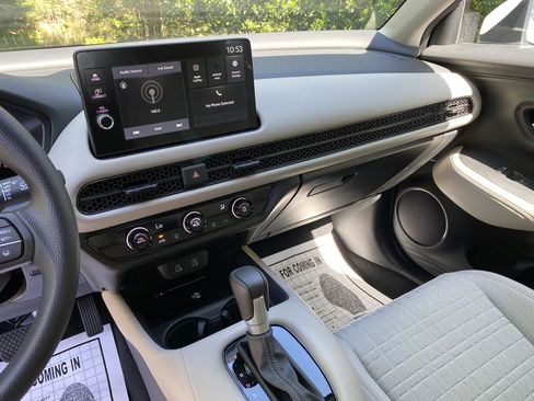 Used 2026 Honda HR-V LX image 23