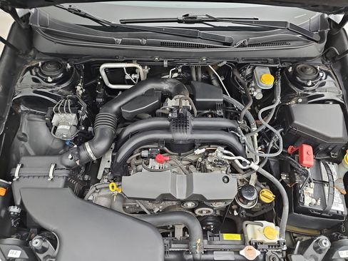 Used 2017 Subaru Legacy 2.5i Limited image 38