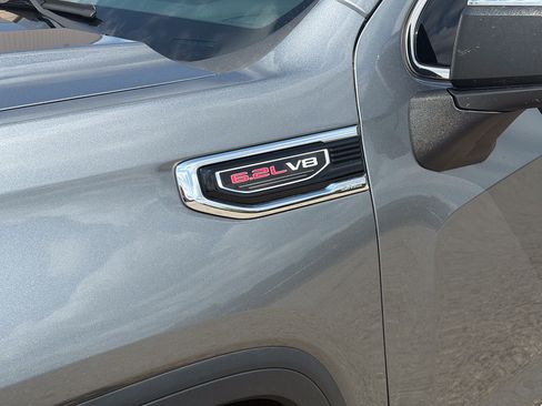 Used 2020 GMC Sierra 1500 Denali w/ Technology Package AWD/4WD image 8