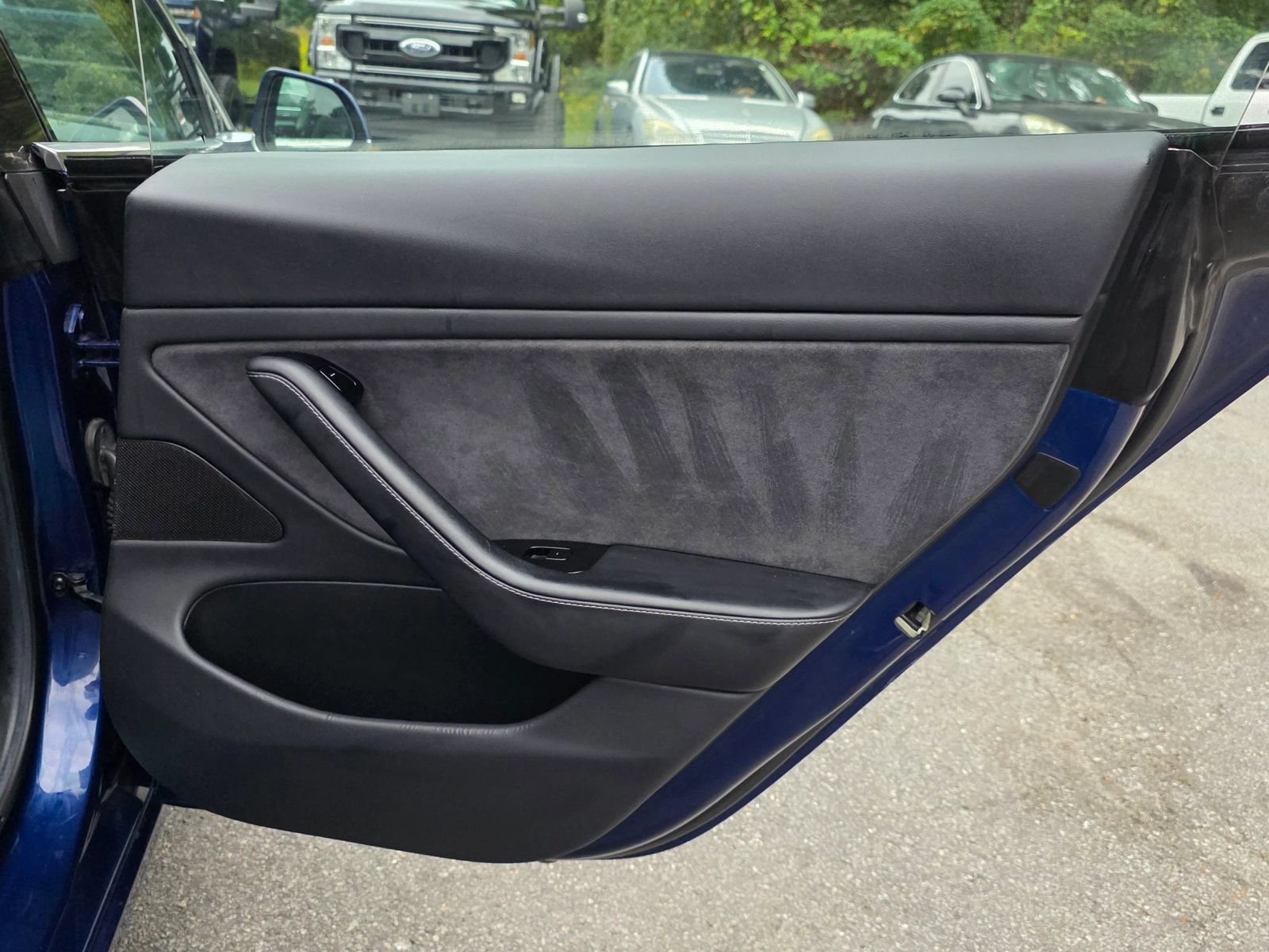 Used 2018 Tesla Model 3 Long Range RWD image 26