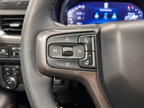 Used 2024 Chevrolet Suburban RST w/ Luxury Package image 18